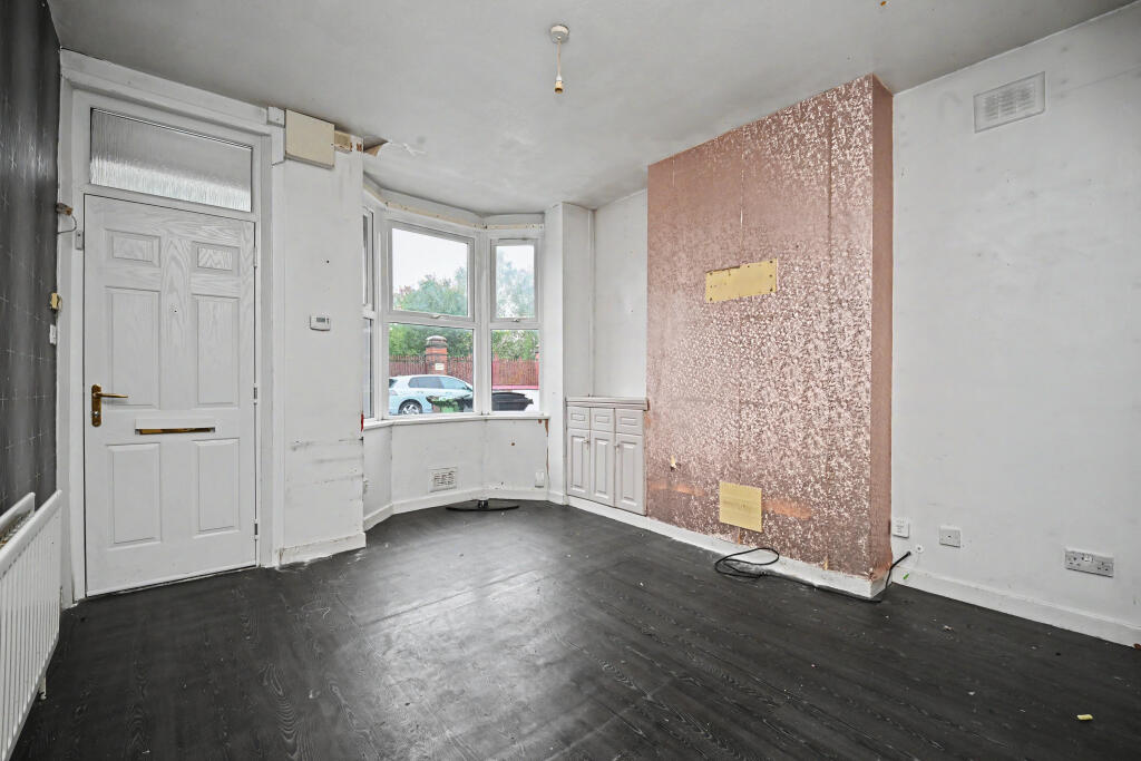 House in Wolverhampton, West Midlands - View 2