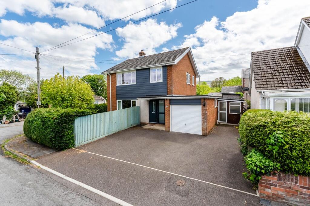 Main image of property: Bank Crescent, Gilwern, Abergavenny, NP7