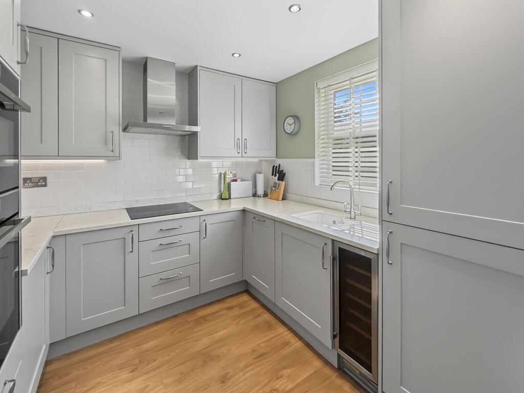 Apartment in Manchester - View 5