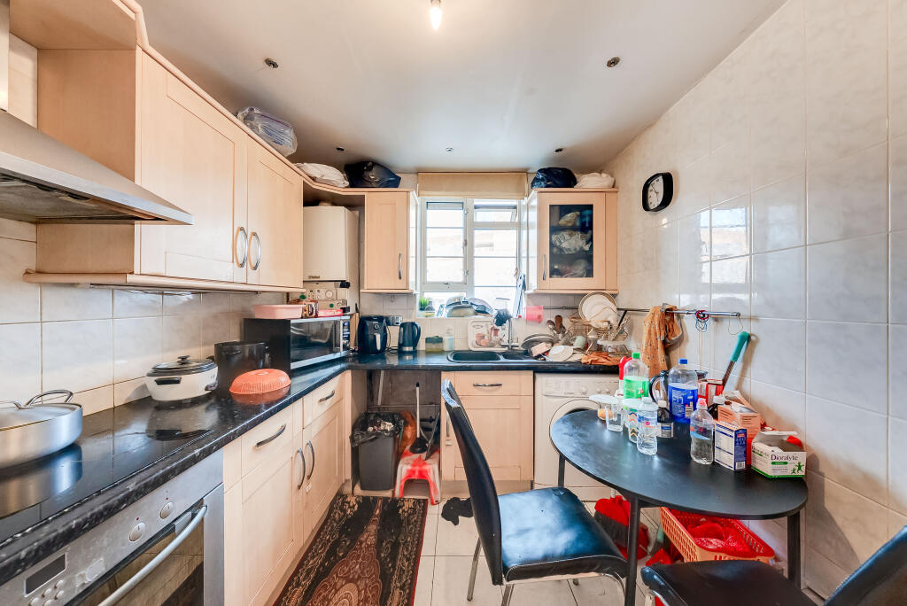 Apartment in London - View 3