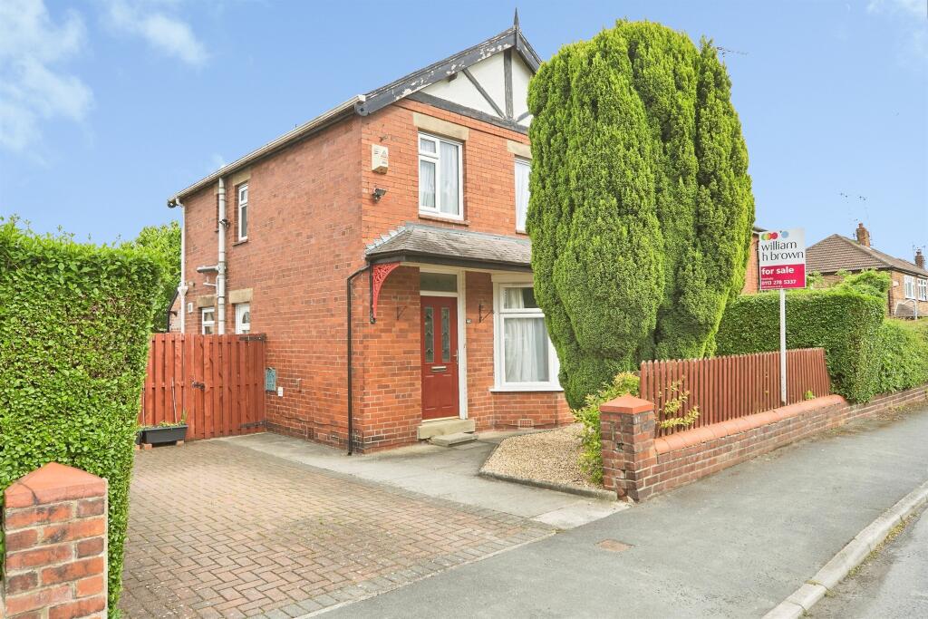 Main image of property: Kirkstall Mount, Leeds