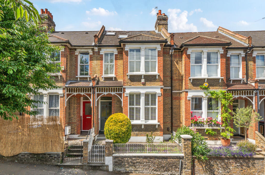 Main image of property: Hopedale Road, Charlton, London, SE7