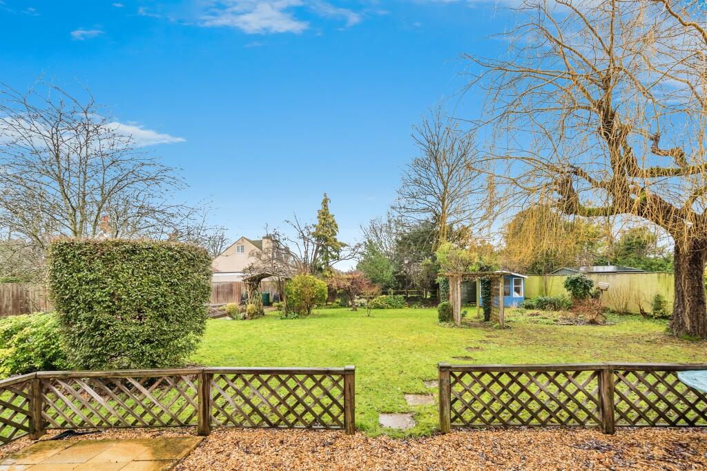 New Yatt Road, WITNEY photo 2