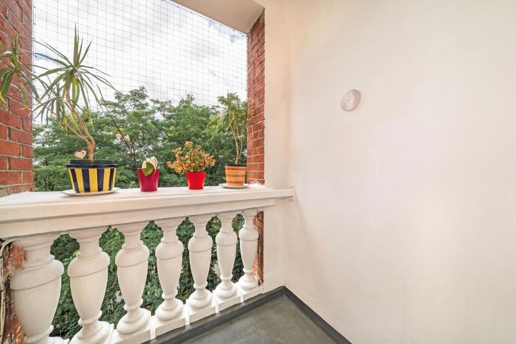 Apartment in London, City of Westminster - More