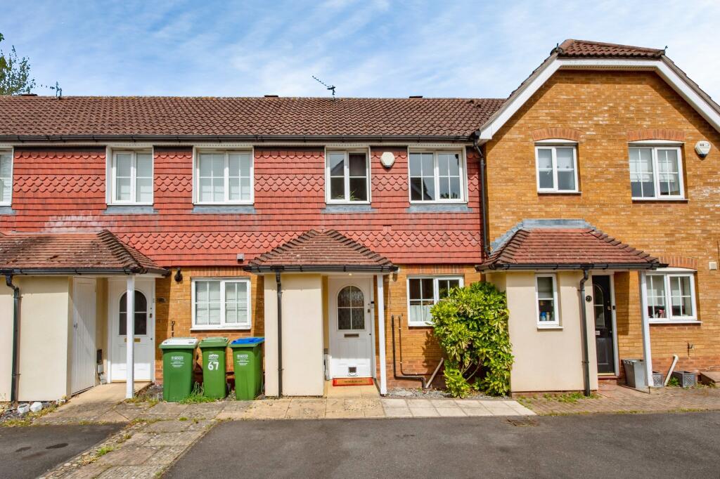 Main image of property: Bascombe Grove, Dartford, DA1