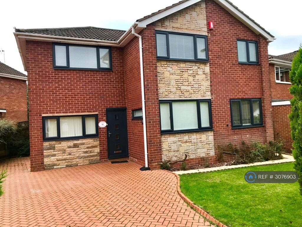 Main image of property: Paris Avenue, Newcastle Under Lyme, ST5