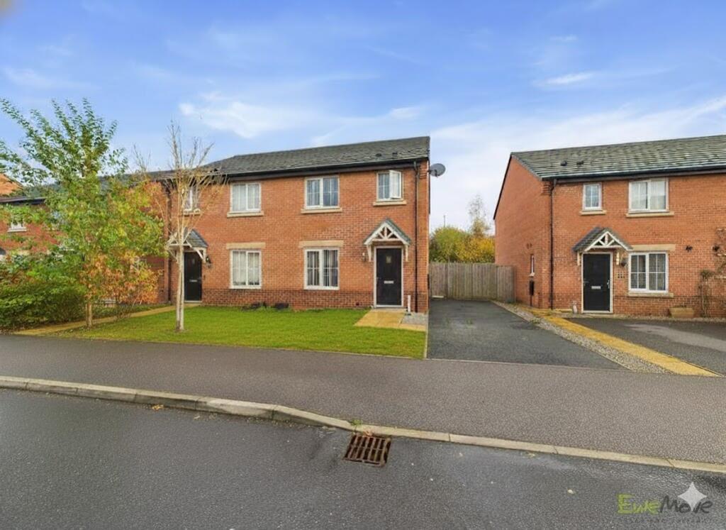 3-bed semi-detached on 55 Rotary Way, Shavington, Crewe, £115,000