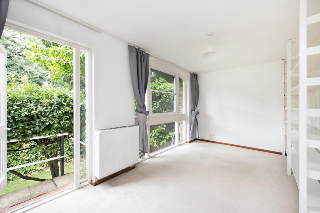 Main image of property: Meadow Close,
Richmond, TW10