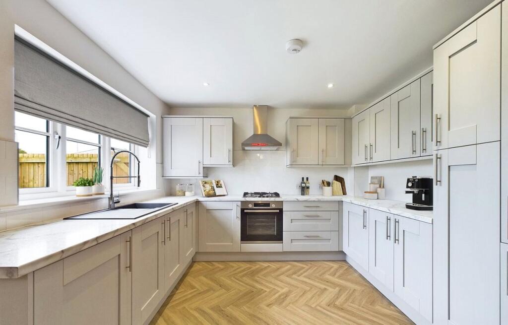Aldersey Oaks Grove, Newton-by-Tattenhall, Tattenhall, Chester, CH3 photo 2