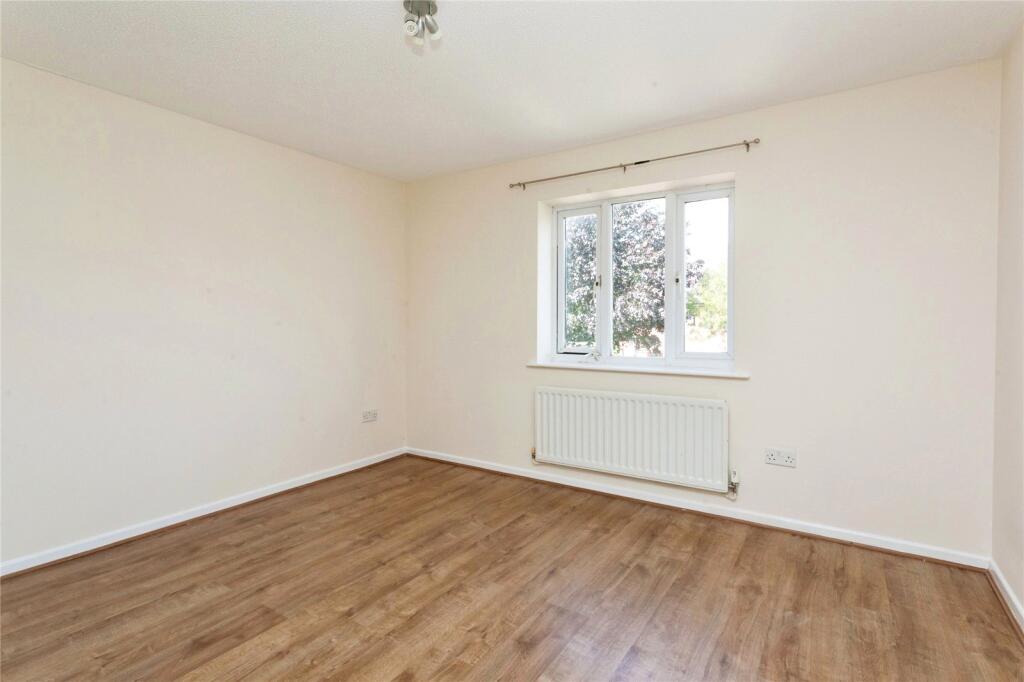 House in Cherwell, Southwold, Bicester - More