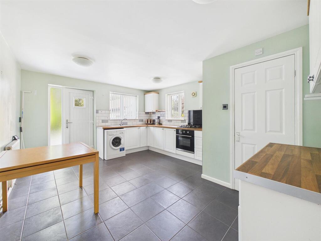 House in Newcastle upon Tyne - View 2