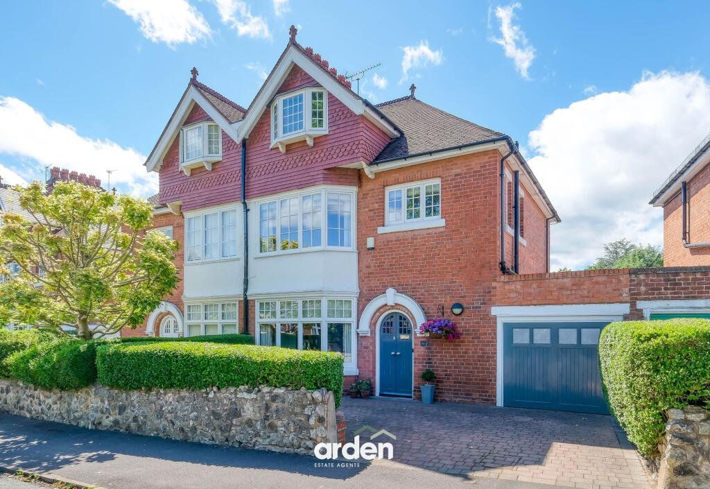 Norman Road, Northfield, B31