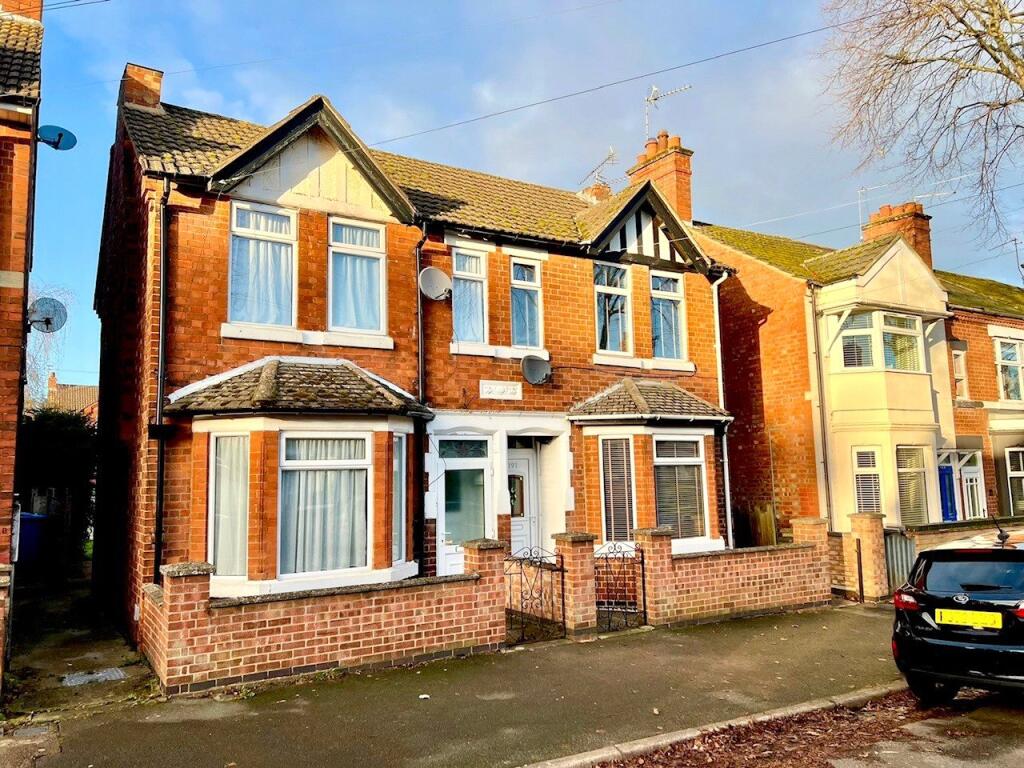 Main image of property: Kingsley Avenue, Kettering, Northamptonshire, NN16