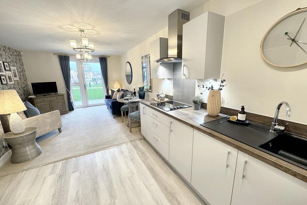 Apartment in Wimborne Minster, Dorset - View 3