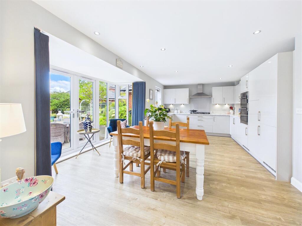 House in Lichfield, Fradley - View 5