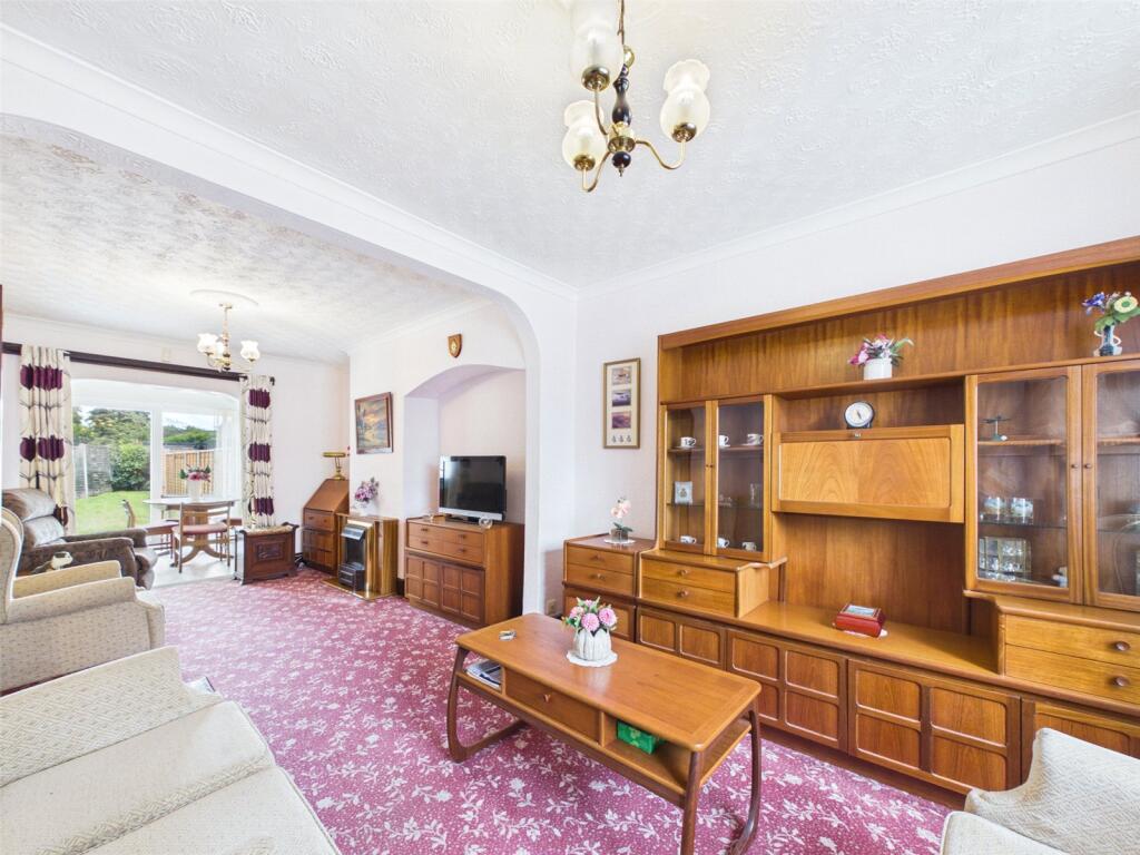 House in Tewkesbury, Churchdown - View 4
