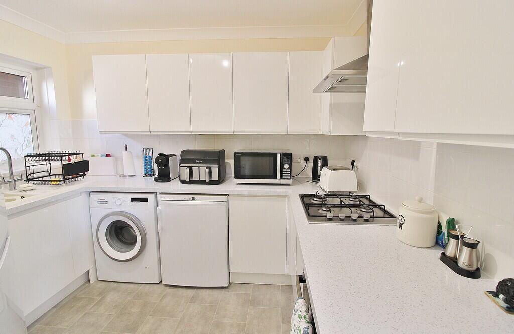 Apartment in Waterlooville, Purbrook - View 2
