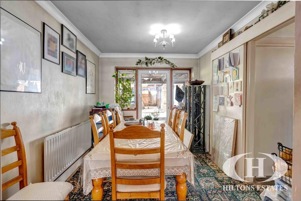 House in Southall - View 4