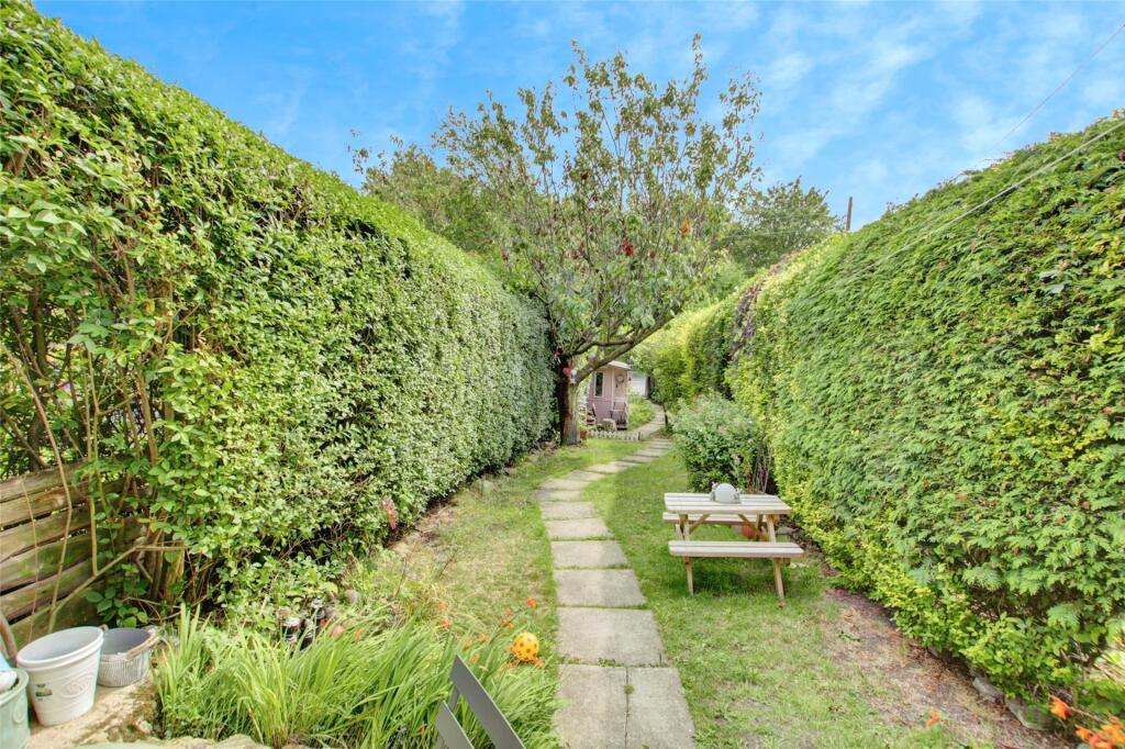 Hedley Hill Terrace, Waterhouses, Durham, DH7 photo 4