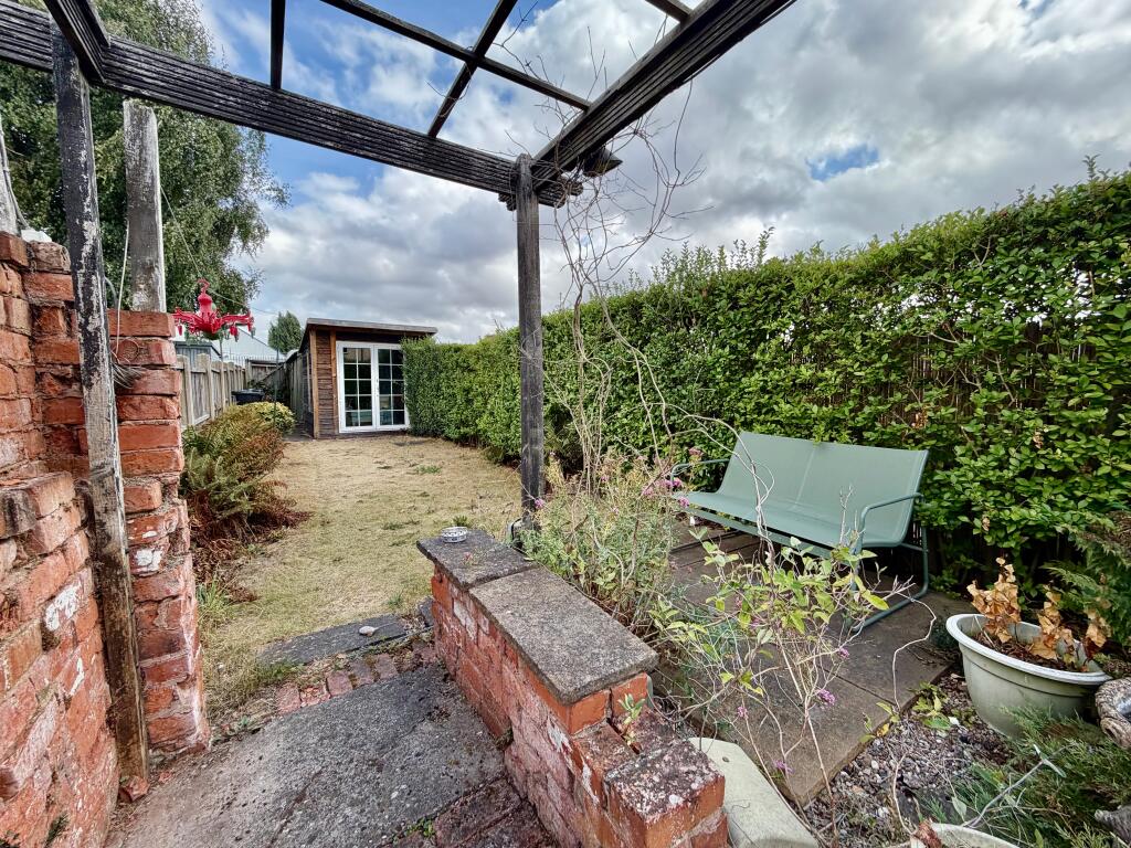 House in Sheffield - View 4