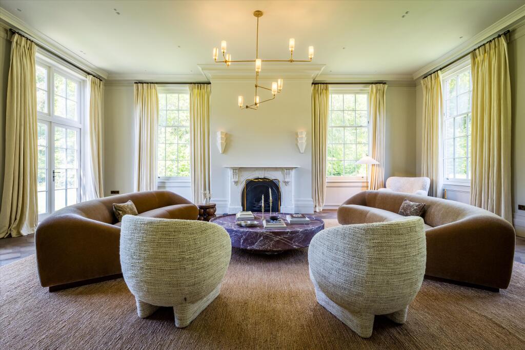 House in Waverley, Hydestile, Munstead and Tuesley - View 4