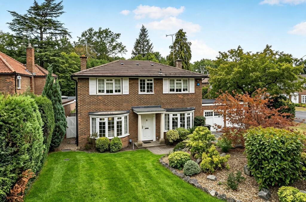 House in Woking, Surrey