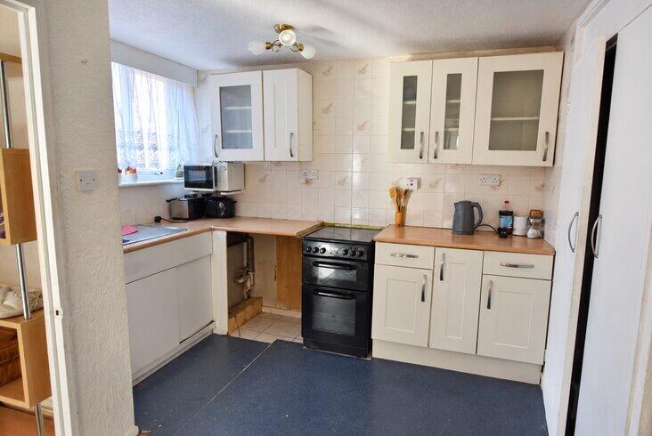 Arabis Place, Laindon, Basildon, Essex photo 2