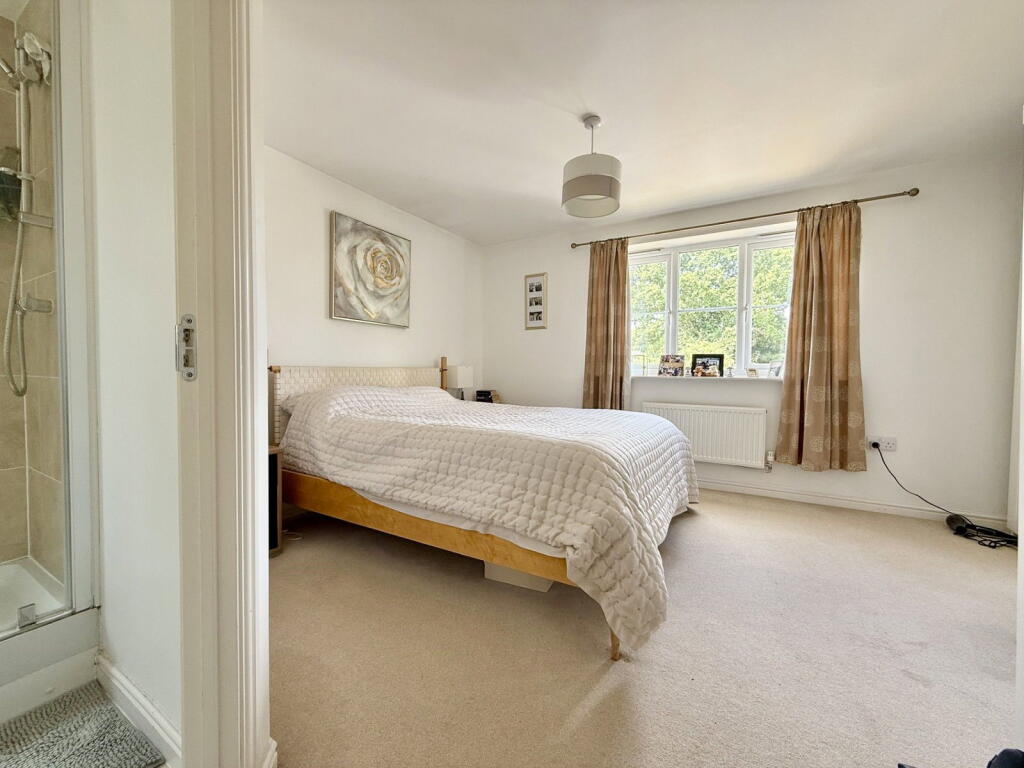 House in Forest of Dean, Newent - More