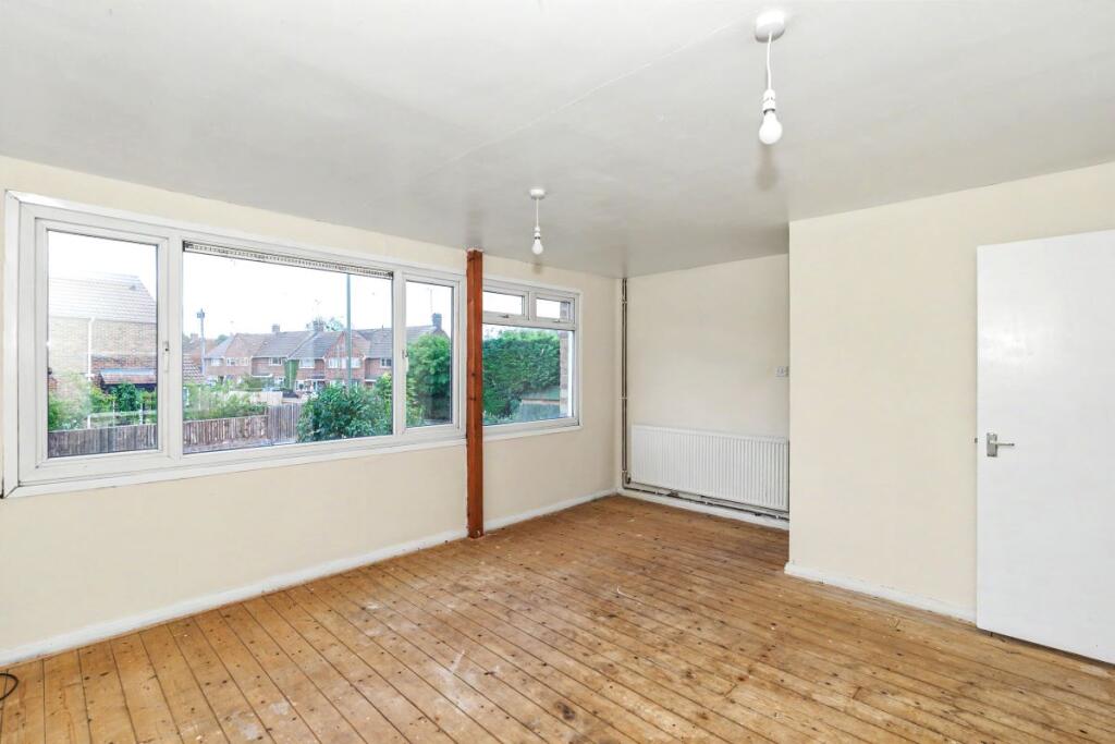 House in Vale of White Horse, Great Faringdon - View 2