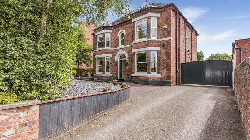 4-bed detached on Portland Road, Aldridge, WS9 8NS, £960,000