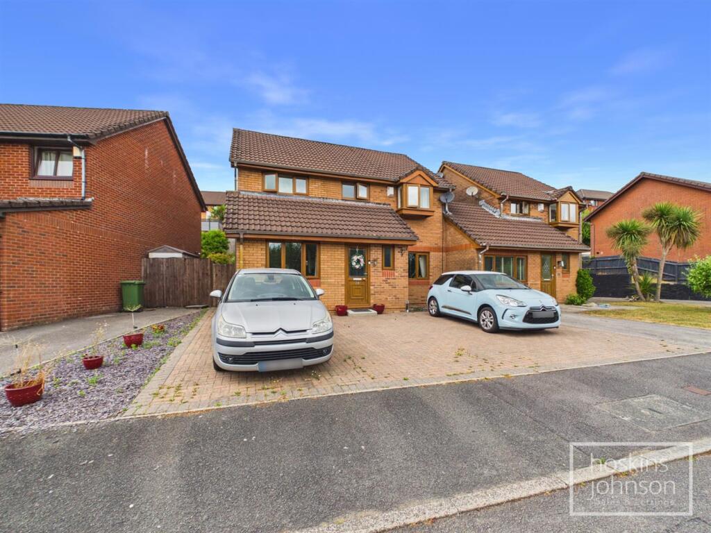 Main image of property: Hafan Heulog, Coed Y Cwm, Pontypridd