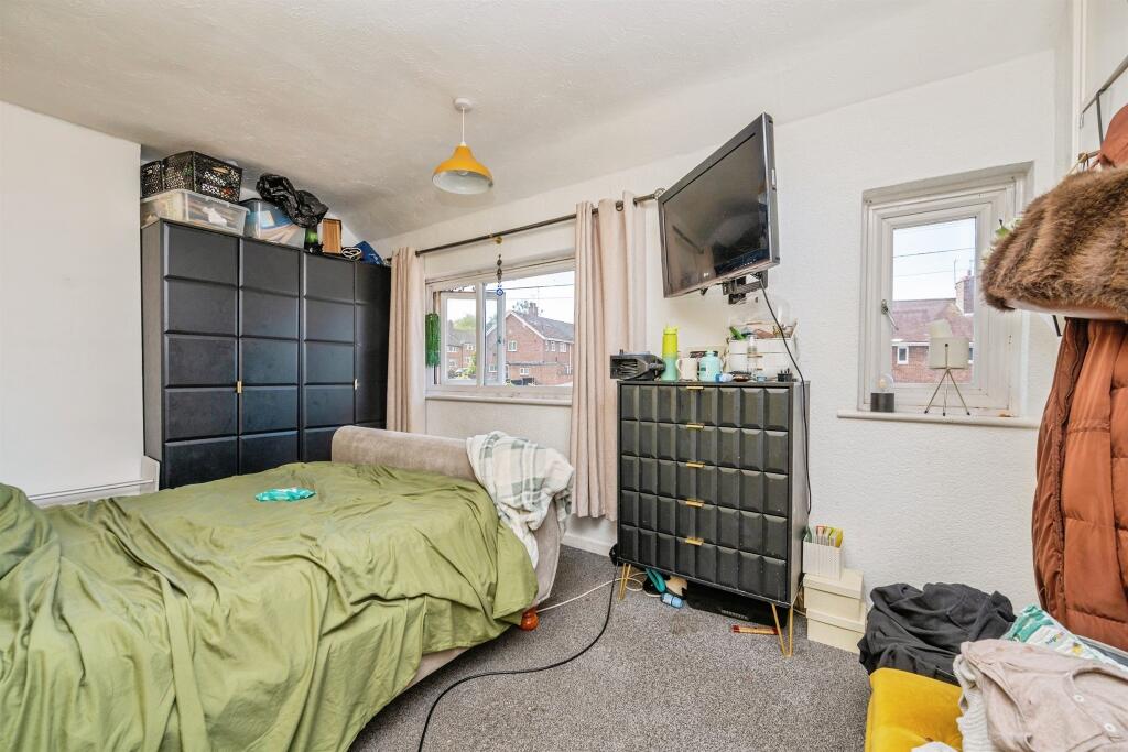 House in Birmingham, West Midlands - View 5