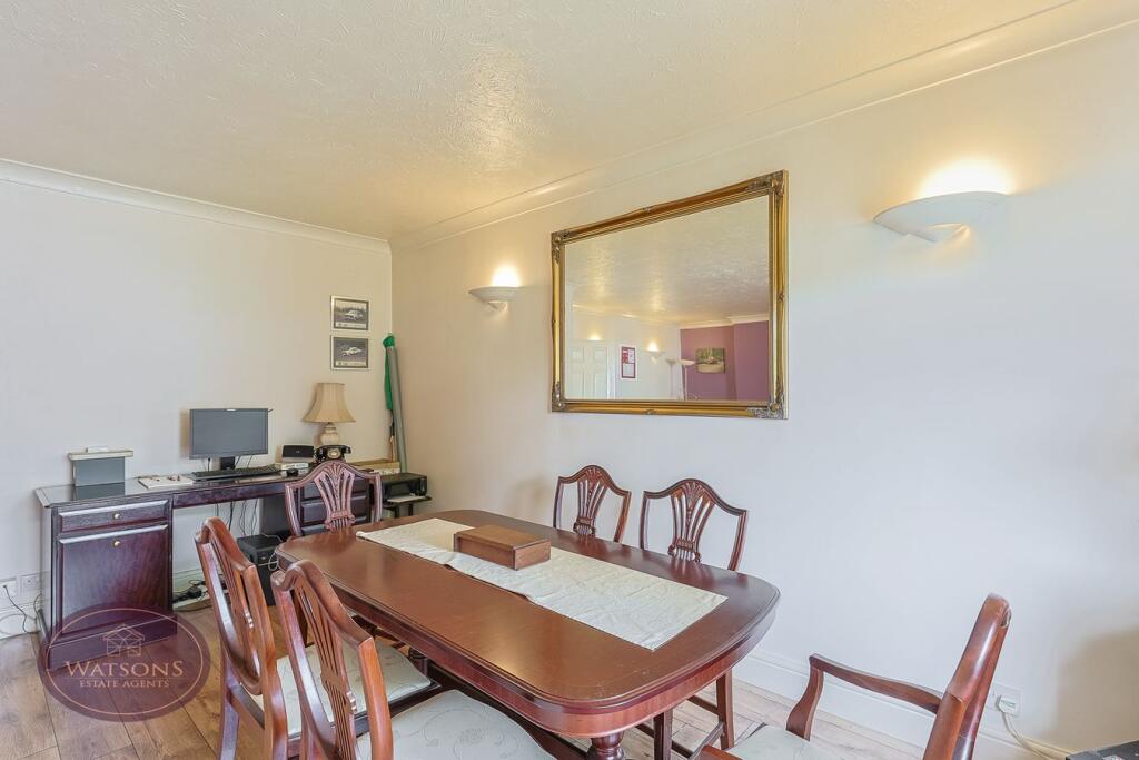 House in Broxtowe, Nuthall - More