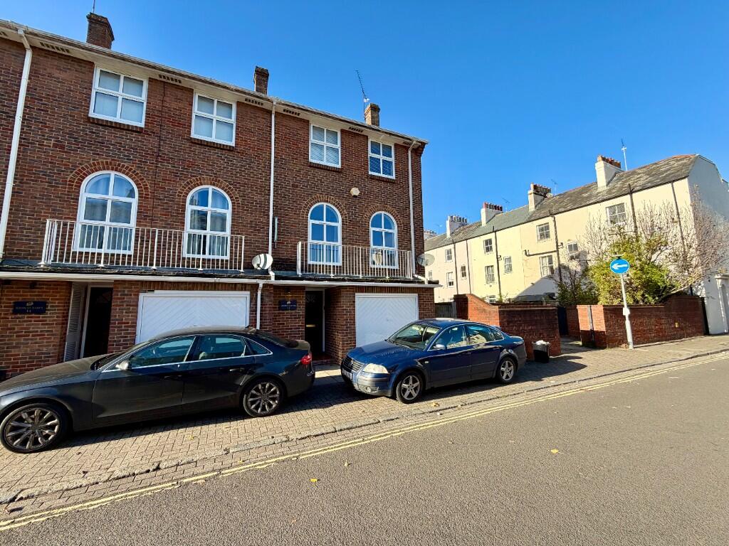 Main image of property: John Street, Southampton, SO14