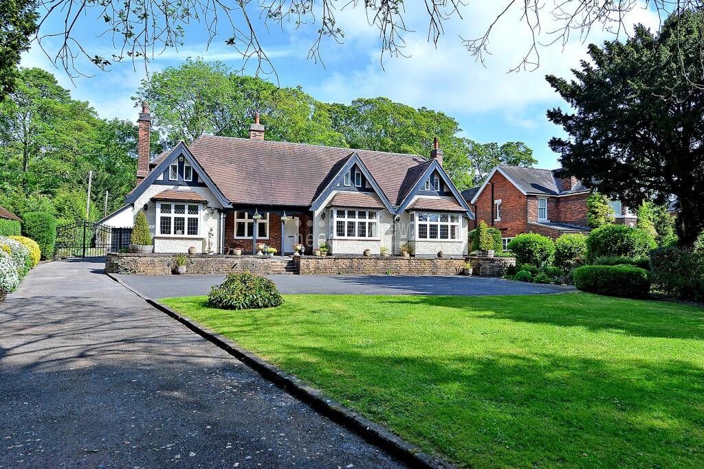 Main image of property: Lynwoods Linby Lane