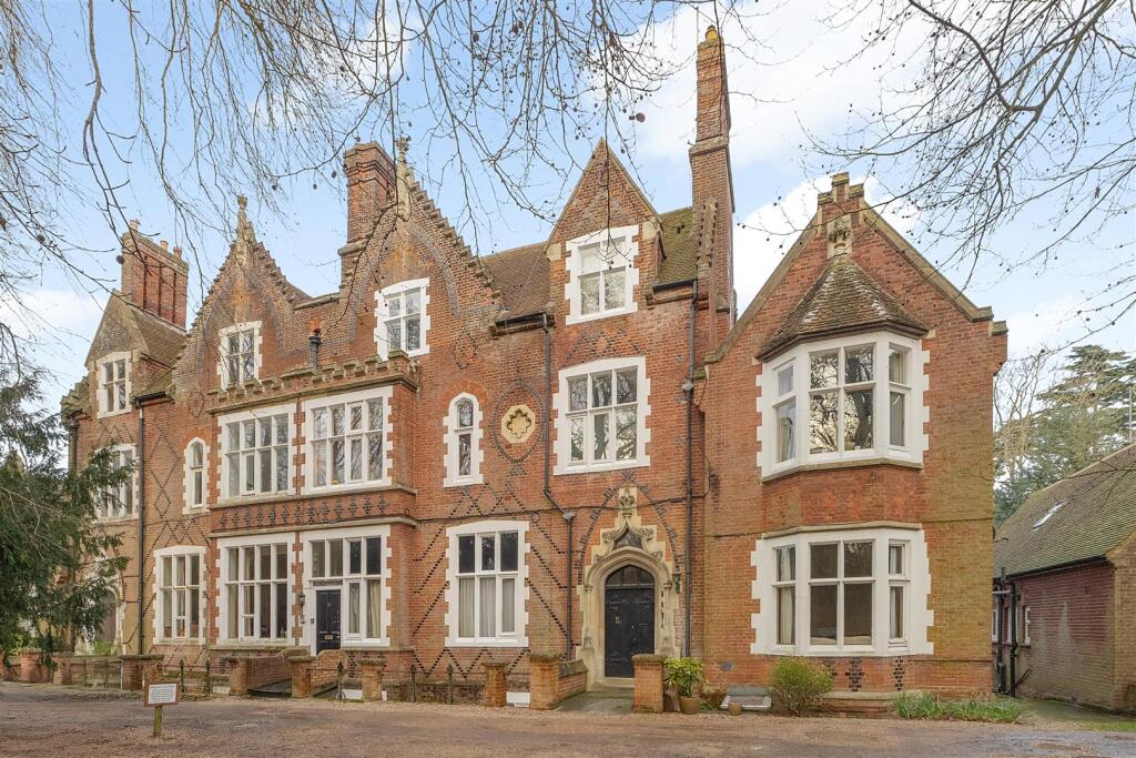 Main image of property: New Dover Road, Canterbury