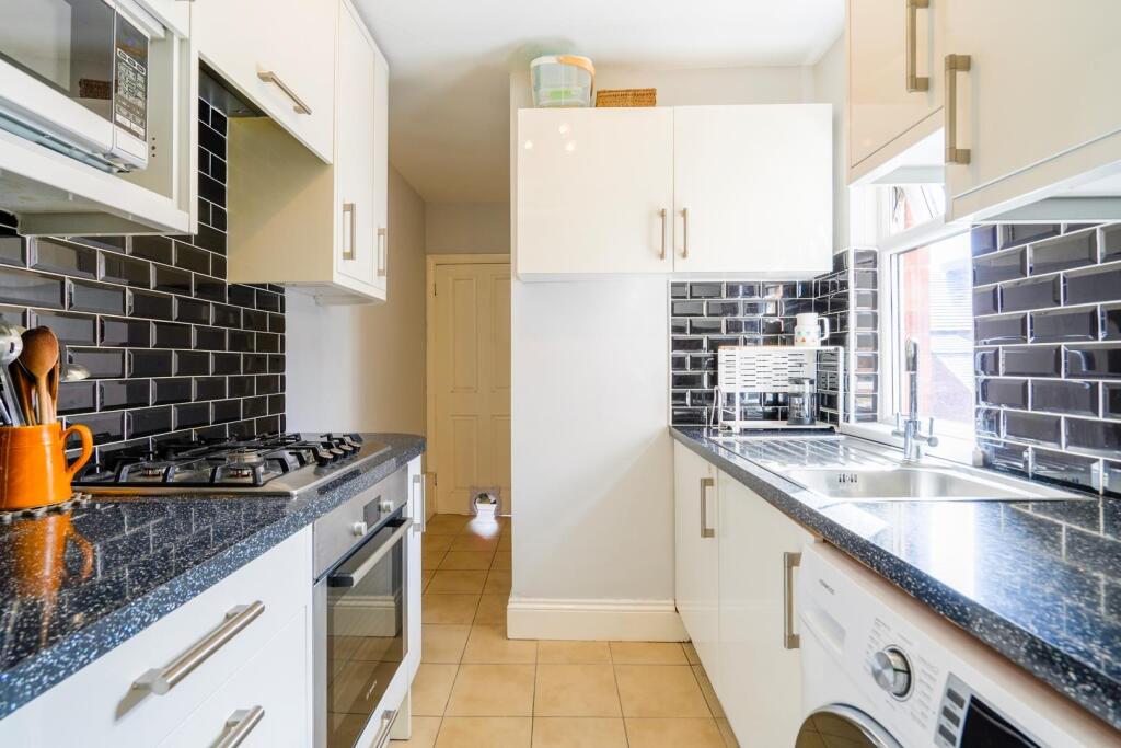 Apartment in North Tyneside, Preston - View 4