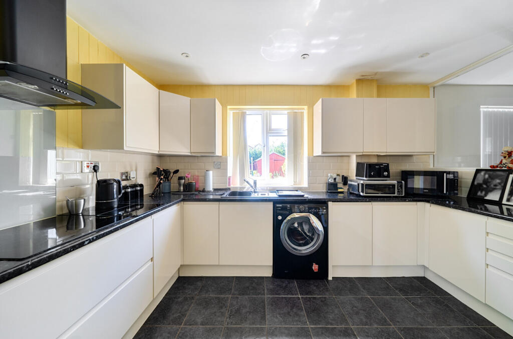 Minchery Road, Oxford, Oxfordshire - View 5