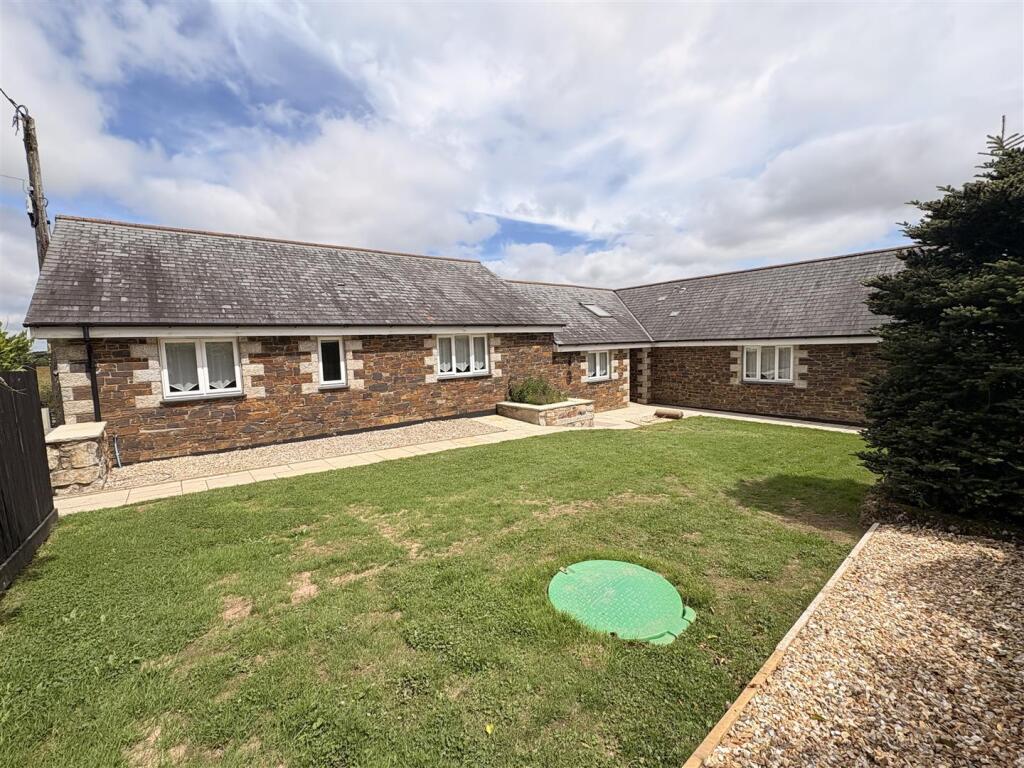 Main image of property: Fowey Cross, Lostwithiel