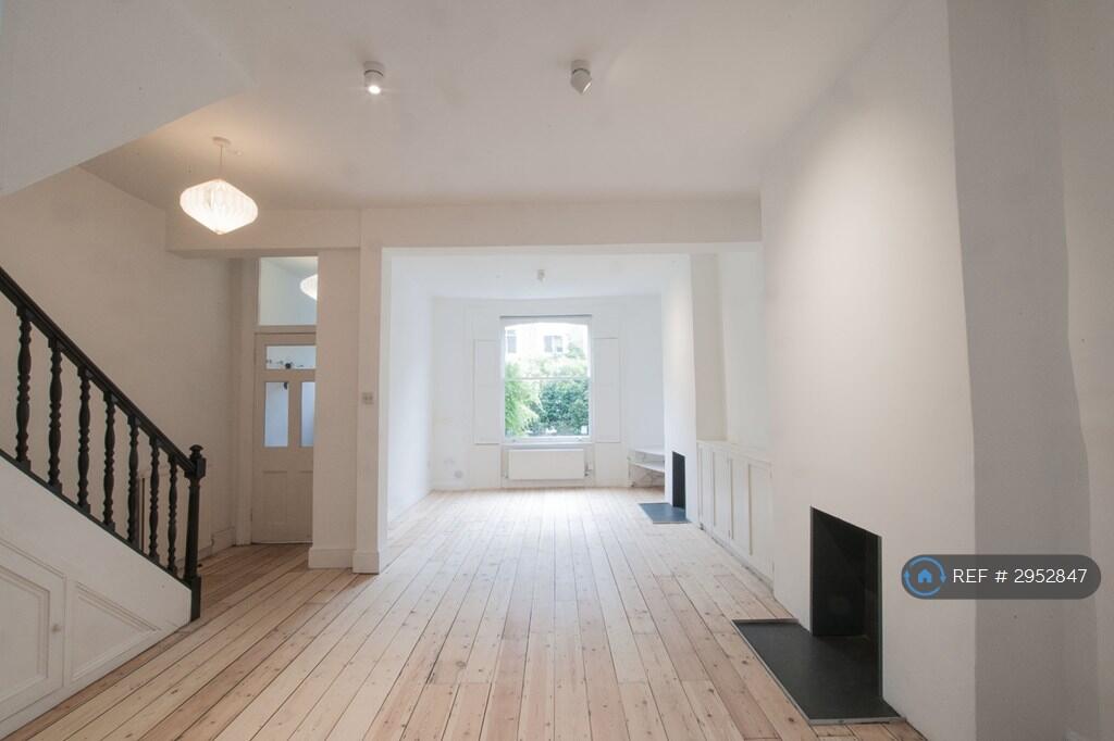 House in London, Holloway - View 3
