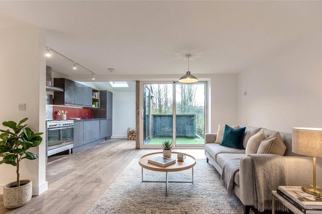 Main image of property: Elmcroft Crescent, Ashley Down, Bristol, BS7