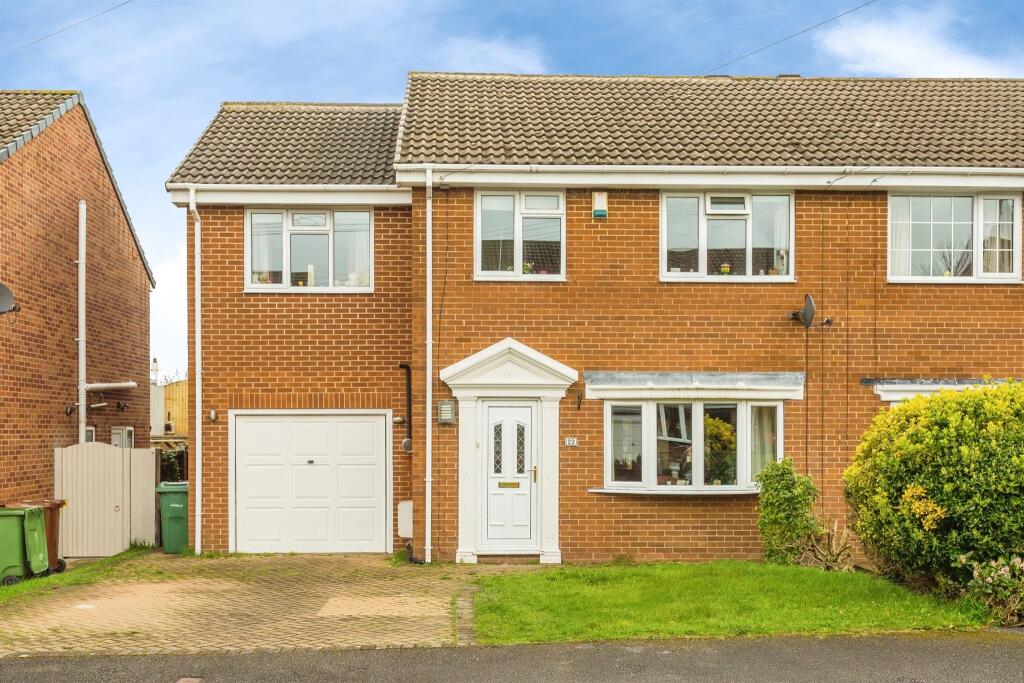 Main image of property: Stonecliffe Drive, Middlestown, Wakefield