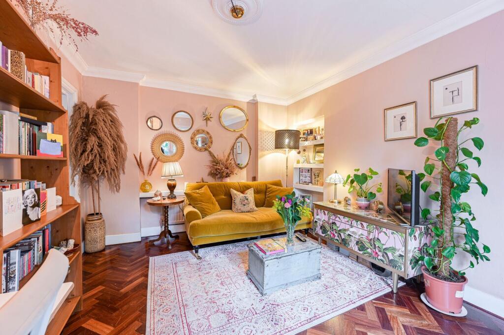 Main image of property: Limes Grove, Lewisham, London, SE13