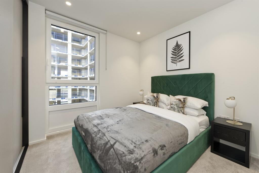 Apartment in London - More