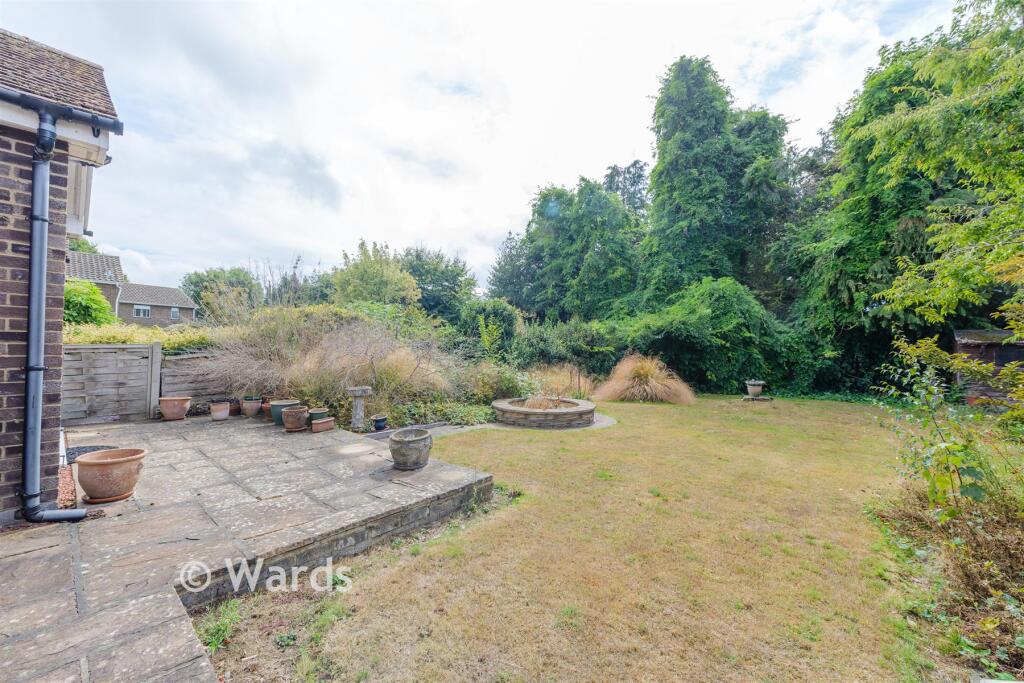 House in Dartford - View 2