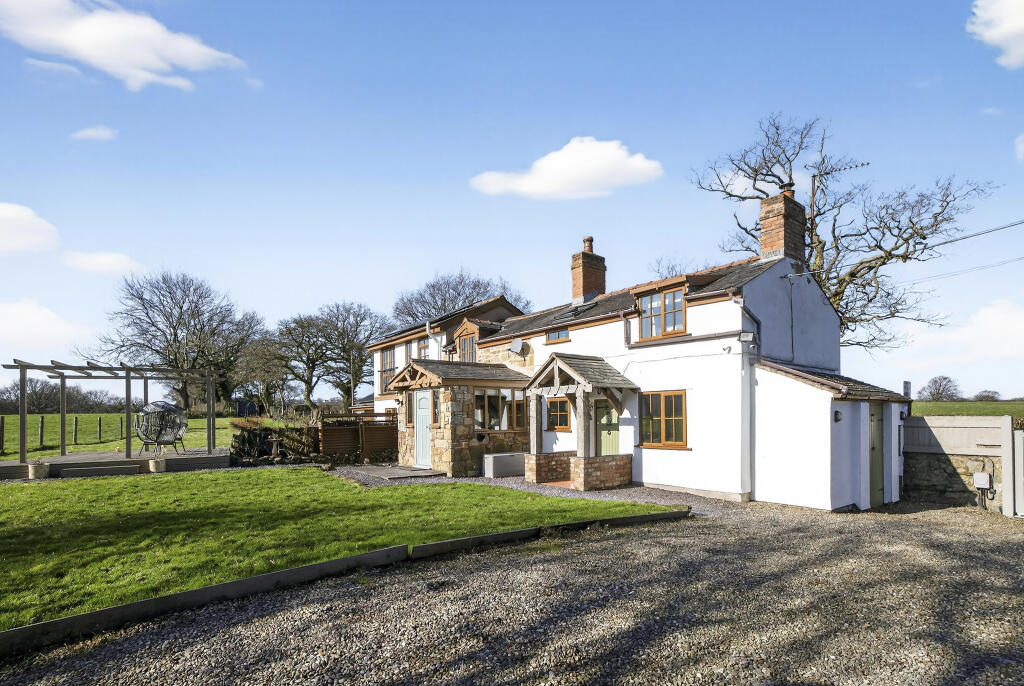 Main image of property: Ffordd Y Bont, Mold, CH7