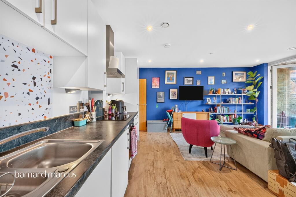 Apartment in London - View 4