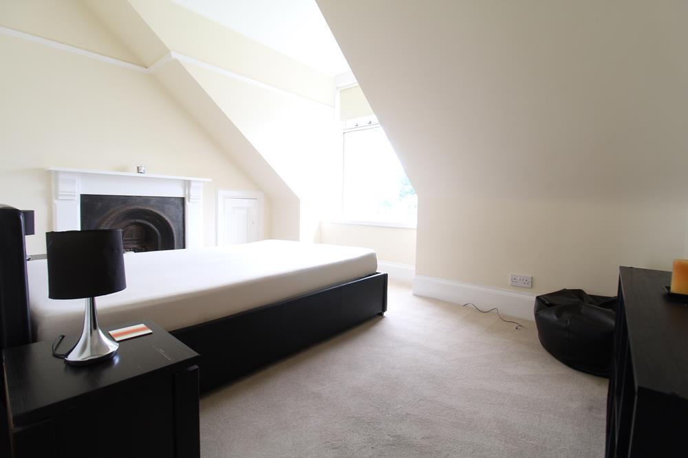 Additional image 8 of Elmfield  Avenue, top floor,