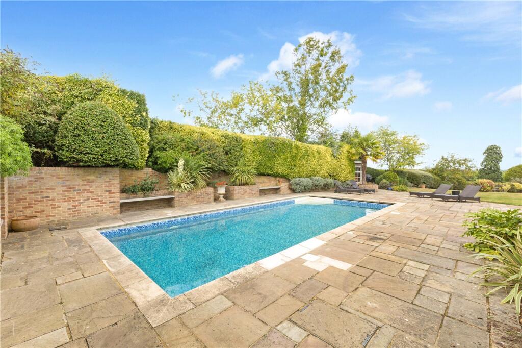 Stockings Lane, Little Berkhamsted, Hertford, Hertfordshire, SG13 photo 4