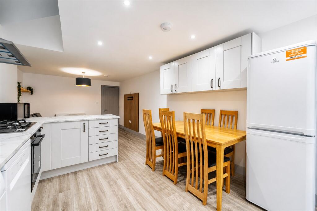House in Birmingham - View 5